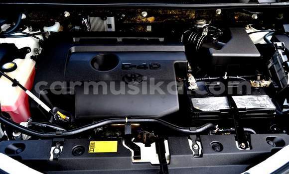 Tenga Tsaru Toyota RAV4 Chena Mota in Harare in Harare Tenga Tsaru Toyota RAV4 Chena Mota in Harare in Harare