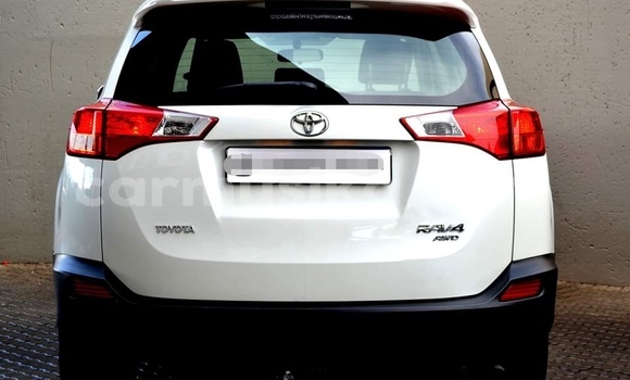 Tenga Tsaru Toyota RAV4 Chena Mota in Harare in Harare Tenga Tsaru Toyota RAV4 Chena Mota in Harare in Harare