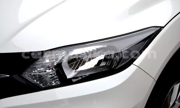 Buy Used Honda HR–V White Car in Harare in Harare Buy Used Honda HR–V White Car in Harare in Harare