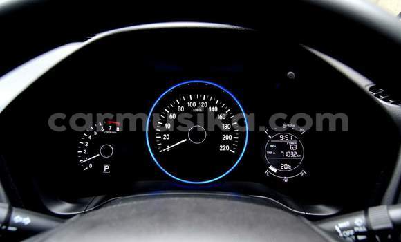 Buy Used Honda HR–V White Car in Harare in Harare Buy Used Honda HR–V White Car in Harare in Harare