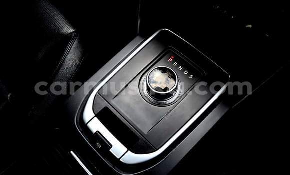 Tenga Tsaru Land Rover Discovery Sport Chena Mota in Harare in Harare Tenga Tsaru Land Rover Discovery Sport Chena Mota in Harare in Harare