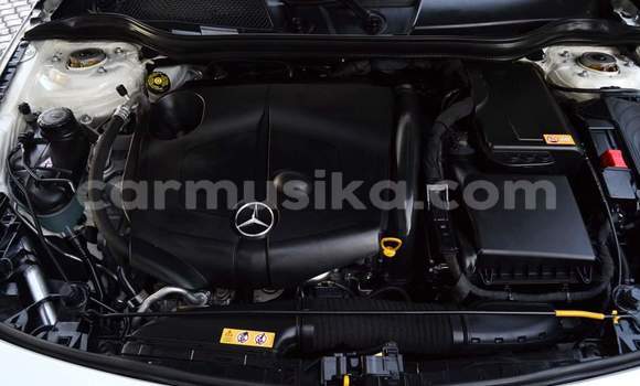 Tenga Tsaru Mercedes‒Benz CLA-klasse Chena Mota in Harare in Harare Tenga Tsaru Mercedes‒Benz CLA-klasse Chena Mota in Harare in Harare