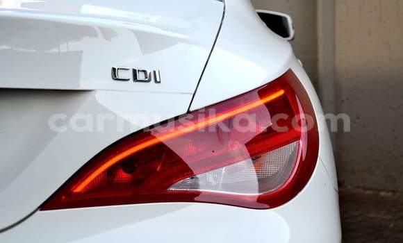Tenga Tsaru Mercedes‒Benz CLA-klasse Chena Mota in Harare in Harare Tenga Tsaru Mercedes‒Benz CLA-klasse Chena Mota in Harare in Harare