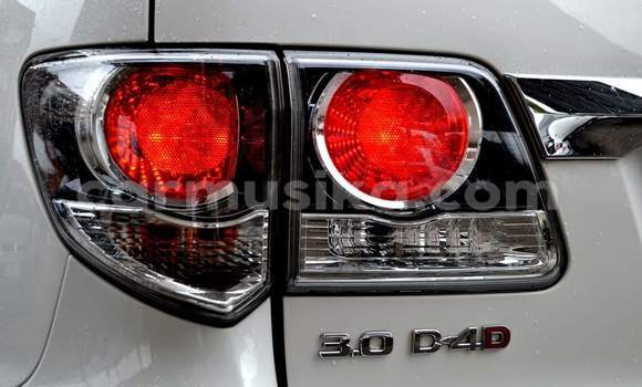 Buy Used Toyota Fortuner White Car in Harare in Harare Buy Used Toyota Fortuner White Car in Harare in Harare