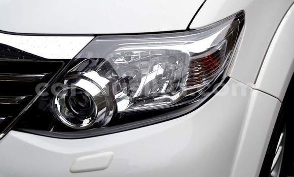 Buy Used Toyota Fortuner White Car in Harare in Harare Buy Used Toyota Fortuner White Car in Harare in Harare