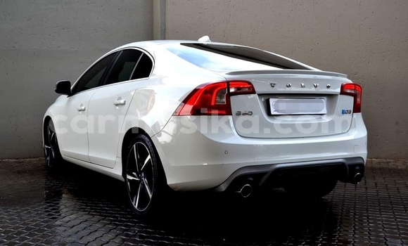 Buy Used Volvo S60 White Car in Harare in Harare Buy Used Volvo S60 White Car in Harare in Harare