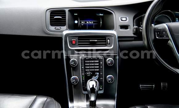 Tenga Tsaru Volvo S60 Chena Mota in Harare in Harare Tenga Tsaru Volvo S60 Chena Mota in Harare in Harare