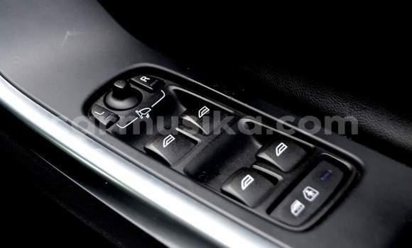 Tenga Tsaru Volvo S60 Chena Mota in Harare in Harare Tenga Tsaru Volvo S60 Chena Mota in Harare in Harare