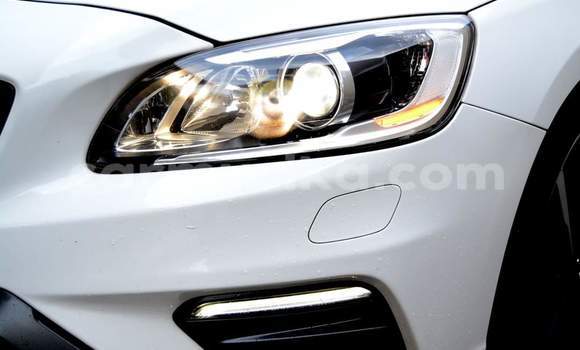 Tenga Tsaru Volvo S60 Chena Mota in Harare in Harare Tenga Tsaru Volvo S60 Chena Mota in Harare in Harare