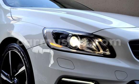 Tenga Tsaru Volvo S60 Chena Mota in Harare in Harare Tenga Tsaru Volvo S60 Chena Mota in Harare in Harare