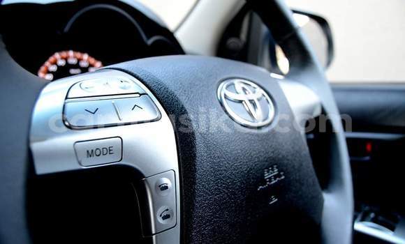 Tenga Tsaru Toyota Hilux Chena Mota in Harare in Harare Tenga Tsaru Toyota Hilux Chena Mota in Harare in Harare