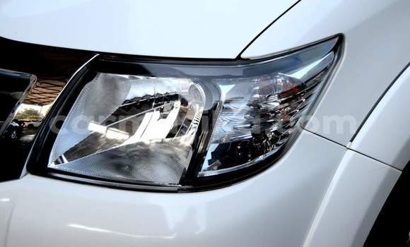 Tenga Tsaru Toyota Hilux Chena Mota in Harare in Harare Tenga Tsaru Toyota Hilux Chena Mota in Harare in Harare