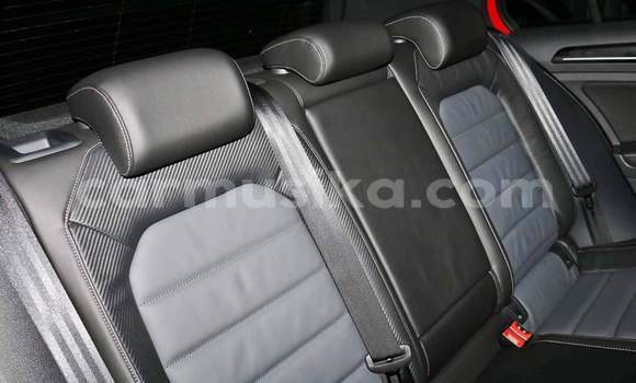 Tenga Tsaru Volkswagen Golf R Tsvuku Mota in Harare in Harare Tenga Tsaru Volkswagen Golf R Tsvuku Mota in Harare in Harare