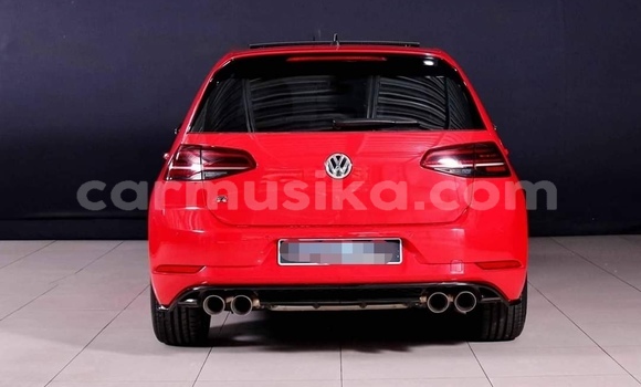 Tenga Tsaru Volkswagen Golf R Tsvuku Mota in Harare in Harare Tenga Tsaru Volkswagen Golf R Tsvuku Mota in Harare in Harare