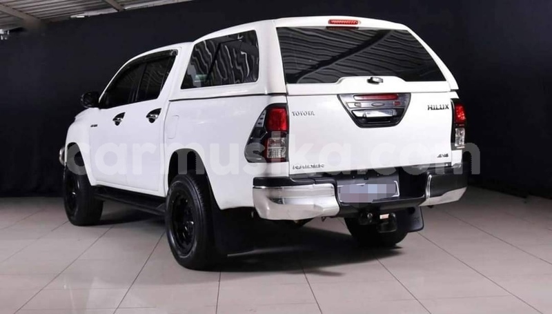 Big with watermark toyota hilux harare harare 14153