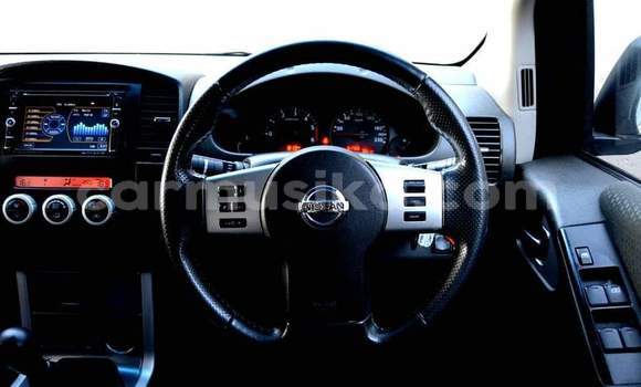 Tenga Tsaru Nissan Navara Chena Mota in Harare in Harare Tenga Tsaru Nissan Navara Chena Mota in Harare in Harare