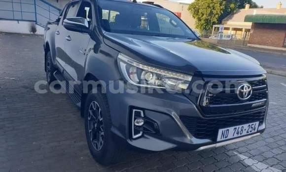 Tenga Tsaru Toyota Hilux Zvimwe Mota in Harare in Harare Tenga Tsaru Toyota Hilux Zvimwe Mota in Harare in Harare