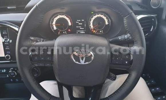 Tenga Tsaru Toyota Hilux Zvimwe Mota in Harare in Harare Tenga Tsaru Toyota Hilux Zvimwe Mota in Harare in Harare