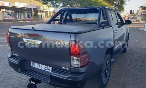Tenga Tsaru Toyota Hilux Zvimwe Mota in Harare in Harare Tenga Tsaru Toyota Hilux Zvimwe Mota in Harare in Harare