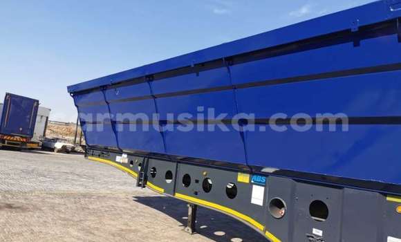 Acheter Occasion Utilitaire Isuzu FTR 850 Vert à Beitbridge, Matabeleland South Acheter Occasion Utilitaire Isuzu FTR 850 Vert à Beitbridge, Matabeleland South