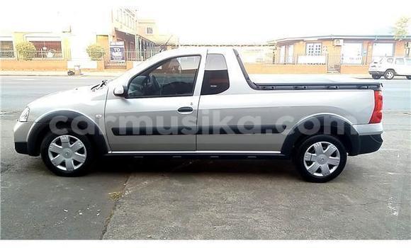 Acheter Occasion Voiture Nissan NV200 Gris à Harare, Harare Acheter Occasion Voiture Nissan NV200 Gris à Harare, Harare