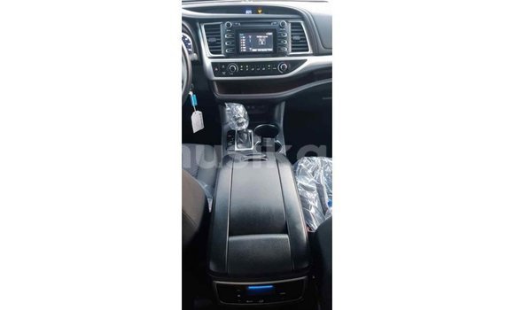 Tenga Imported Toyota Highlander Zvimwe Mota in Import - Dubai in Harare Tenga Imported Toyota Highlander Zvimwe Mota in Import - Dubai in Harare