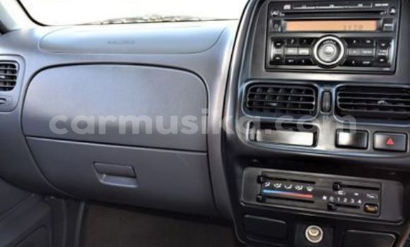 Acheter Occasion Voiture Nissan Hardbody Blanc à Beitbridge, Matabeleland South Acheter Occasion Voiture Nissan Hardbody Blanc à Beitbridge, Matabeleland South