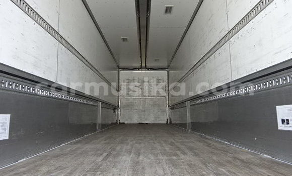 Acheter Occasion Utilitaire Nissan UD Blanc à Beitbridge, Matabeleland South Acheter Occasion Utilitaire Nissan UD Blanc à Beitbridge, Matabeleland South