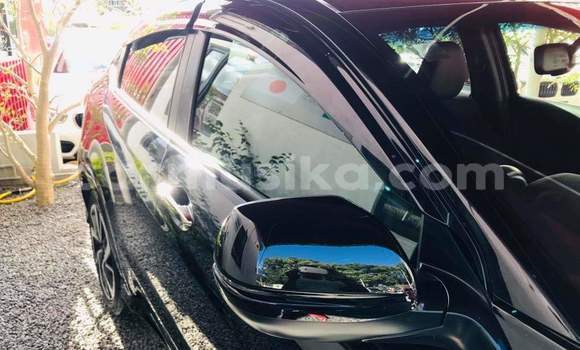 Buy Used Honda Vezel Black Car in Harare in Harare Buy Used Honda Vezel Black Car in Harare in Harare