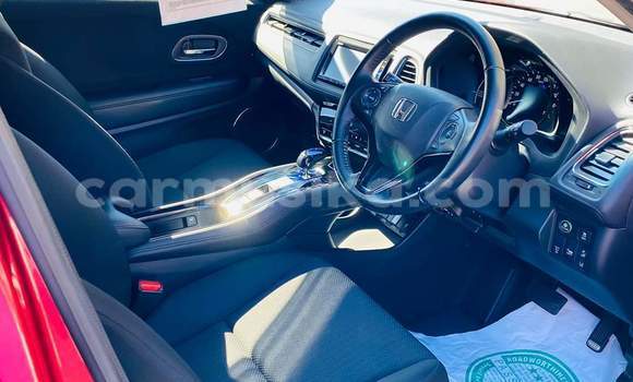 Tenga Tsaru Honda Vezel Tsvuku Mota in Harare in Harare Tenga Tsaru Honda Vezel Tsvuku Mota in Harare in Harare