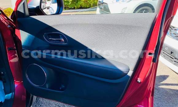 Tenga Tsaru Honda Vezel Tsvuku Mota in Harare in Harare Tenga Tsaru Honda Vezel Tsvuku Mota in Harare in Harare