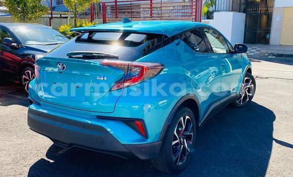 Tenga Tsaru Toyota C-HR Bhuruu Mota in Harare in Harare Tenga Tsaru Toyota C-HR Bhuruu Mota in Harare in Harare