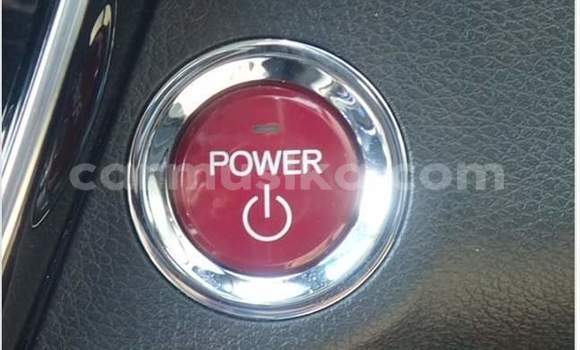 Buy Used Honda Vezel White Car in Harare in Harare Buy Used Honda Vezel White Car in Harare in Harare