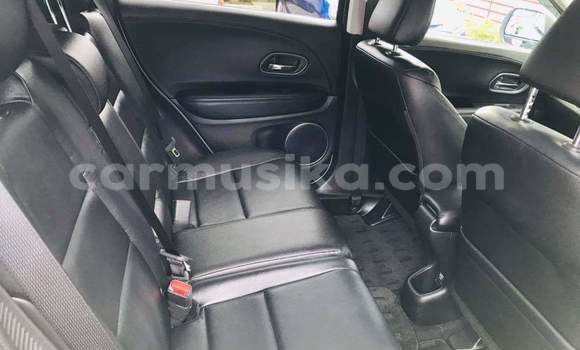 Acheter Occasion Voiture Honda Vezel Gris à Beitbridge, Matabeleland South Acheter Occasion Voiture Honda Vezel Gris à Beitbridge, Matabeleland South