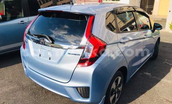 Buy Used Honda Fit Blue Car in Beitbridge in Matabeleland South Buy Used Honda Fit Blue Car in Beitbridge in Matabeleland South