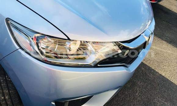 Buy Used Honda Fit Blue Car in Beitbridge in Matabeleland South Buy Used Honda Fit Blue Car in Beitbridge in Matabeleland South