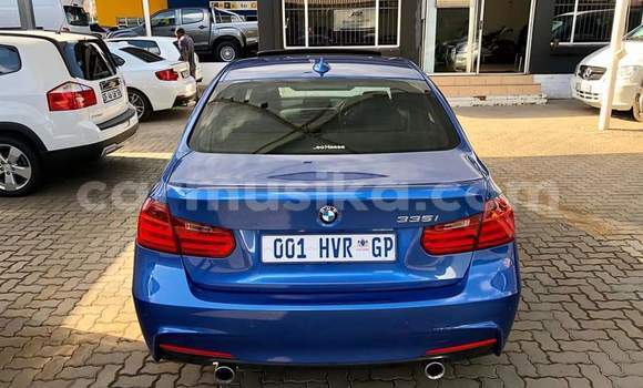 Acheter Occasion Voiture BMW 3–Series Bleu à Beitbridge, Matabeleland South Acheter Occasion Voiture BMW 3–Series Bleu à Beitbridge, Matabeleland South
