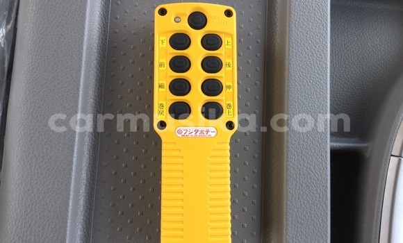 Buy Used Nissan UD White Truck in Beitbridge in Matabeleland South Buy Used Nissan UD White Truck in Beitbridge in Matabeleland South