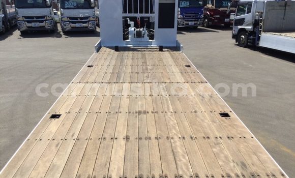 Buy Used Nissan UD White Truck in Beitbridge in Matabeleland South Buy Used Nissan UD White Truck in Beitbridge in Matabeleland South