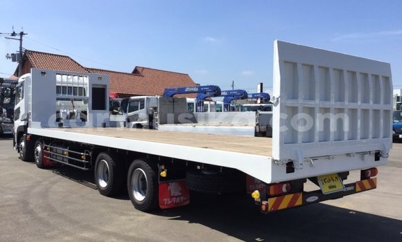 Buy Used Nissan UD White Truck in Beitbridge in Matabeleland South Buy Used Nissan UD White Truck in Beitbridge in Matabeleland South