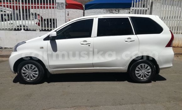 Acheter Occasion Voiture Toyota Avanza Blanc à Bulawayo, Bulawayo Acheter Occasion Voiture Toyota Avanza Blanc à Bulawayo, Bulawayo