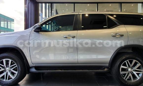 Tenga Tsaru Toyota Fortuner Zvimwe Mota in Borrowdale in Harare Tenga Tsaru Toyota Fortuner Zvimwe Mota in Borrowdale in Harare