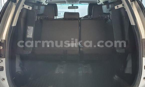 Tenga Tsaru Toyota Fortuner Zvimwe Mota in Borrowdale in Harare Tenga Tsaru Toyota Fortuner Zvimwe Mota in Borrowdale in Harare