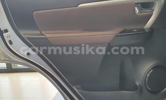 Tenga Tsaru Toyota Fortuner Zvimwe Mota in Borrowdale in Harare Tenga Tsaru Toyota Fortuner Zvimwe Mota in Borrowdale in Harare