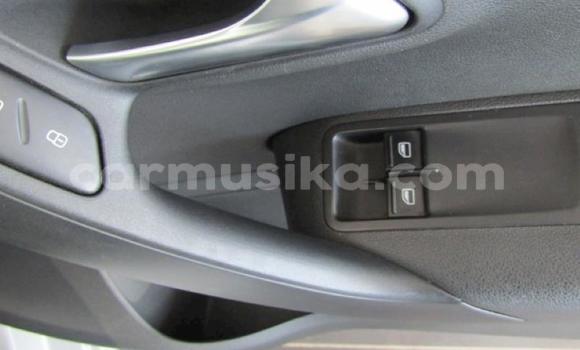 Tenga Tsaru Volkswagen Polo Sirivha Mota in Beitbridge in Matabeleland South Tenga Tsaru Volkswagen Polo Sirivha Mota in Beitbridge in Matabeleland South