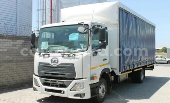 Acheter Occasion Utilitaire Nissan UD Blanc à Beitbridge, Matabeleland South Acheter Occasion Utilitaire Nissan UD Blanc à Beitbridge, Matabeleland South