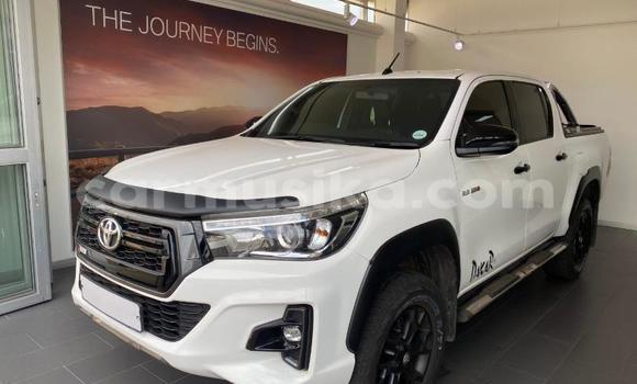 Acheter Occasion Voiture Toyota Hilux Blanc à Beitbridge, Matabeleland South Acheter Occasion Voiture Toyota Hilux Blanc à Beitbridge, Matabeleland South