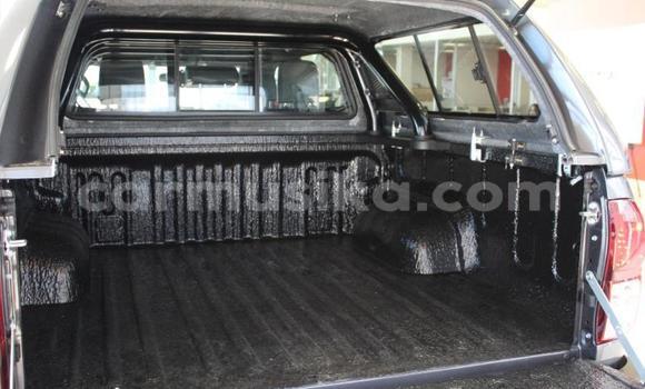 Acheter Occasion Voiture Toyota Hilux Gris à Beitbridge, Matabeleland South Acheter Occasion Voiture Toyota Hilux Gris à Beitbridge, Matabeleland South