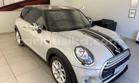 Acheter Occasion Voiture MINI Cooper Gris à Beitbridge, Matabeleland South