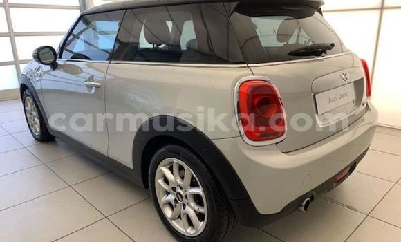 Acheter Occasion Voiture MINI Cooper Gris à Beitbridge, Matabeleland South Acheter Occasion Voiture MINI Cooper Gris à Beitbridge, Matabeleland South